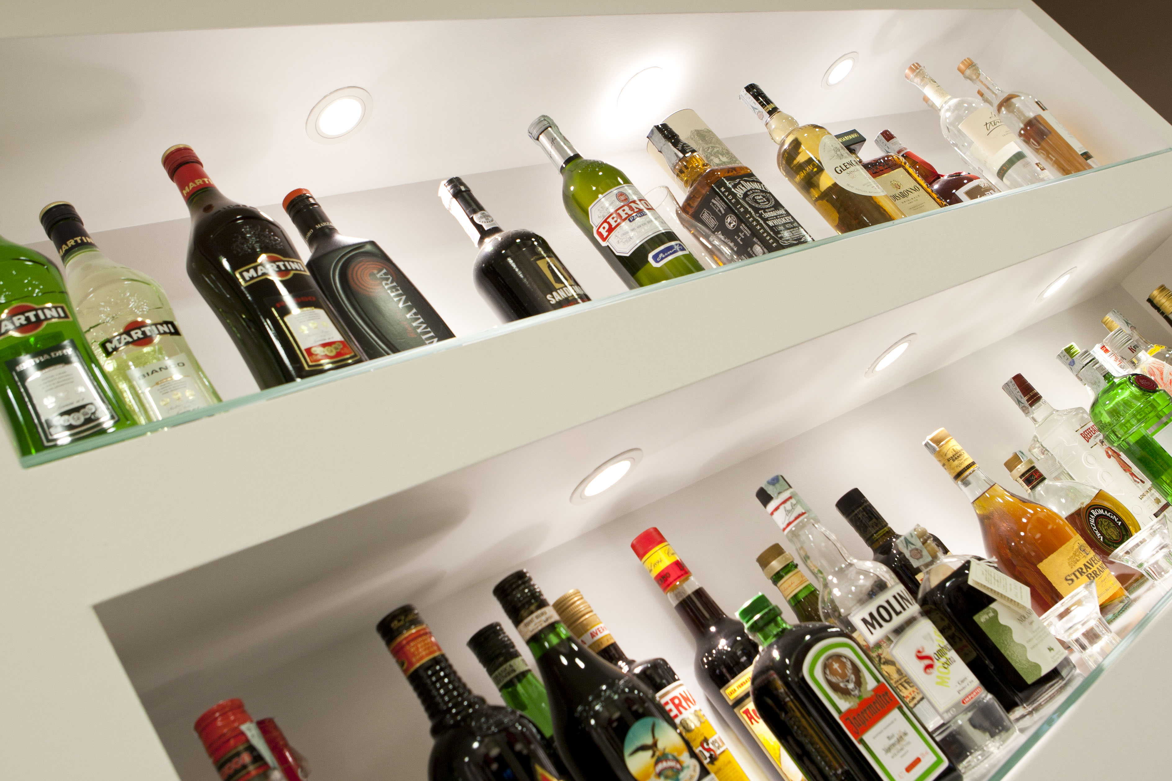 Locali - Bancone bar personalizzato